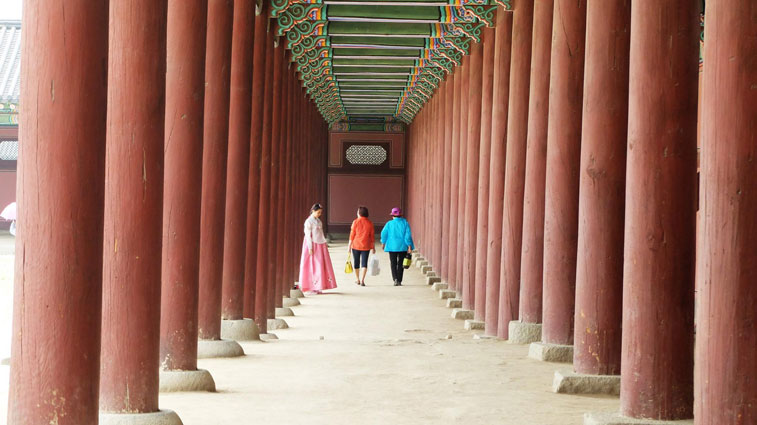 Lady in Hanbok